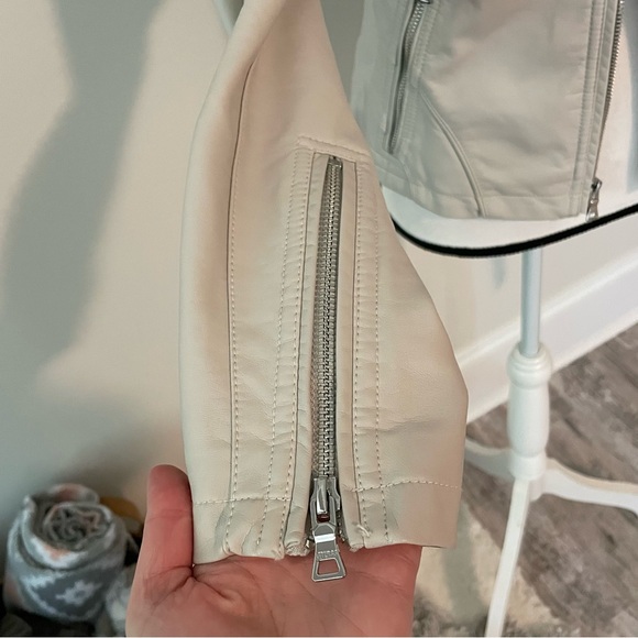 NWT GUESS moto jacket - Picture 3 of 12